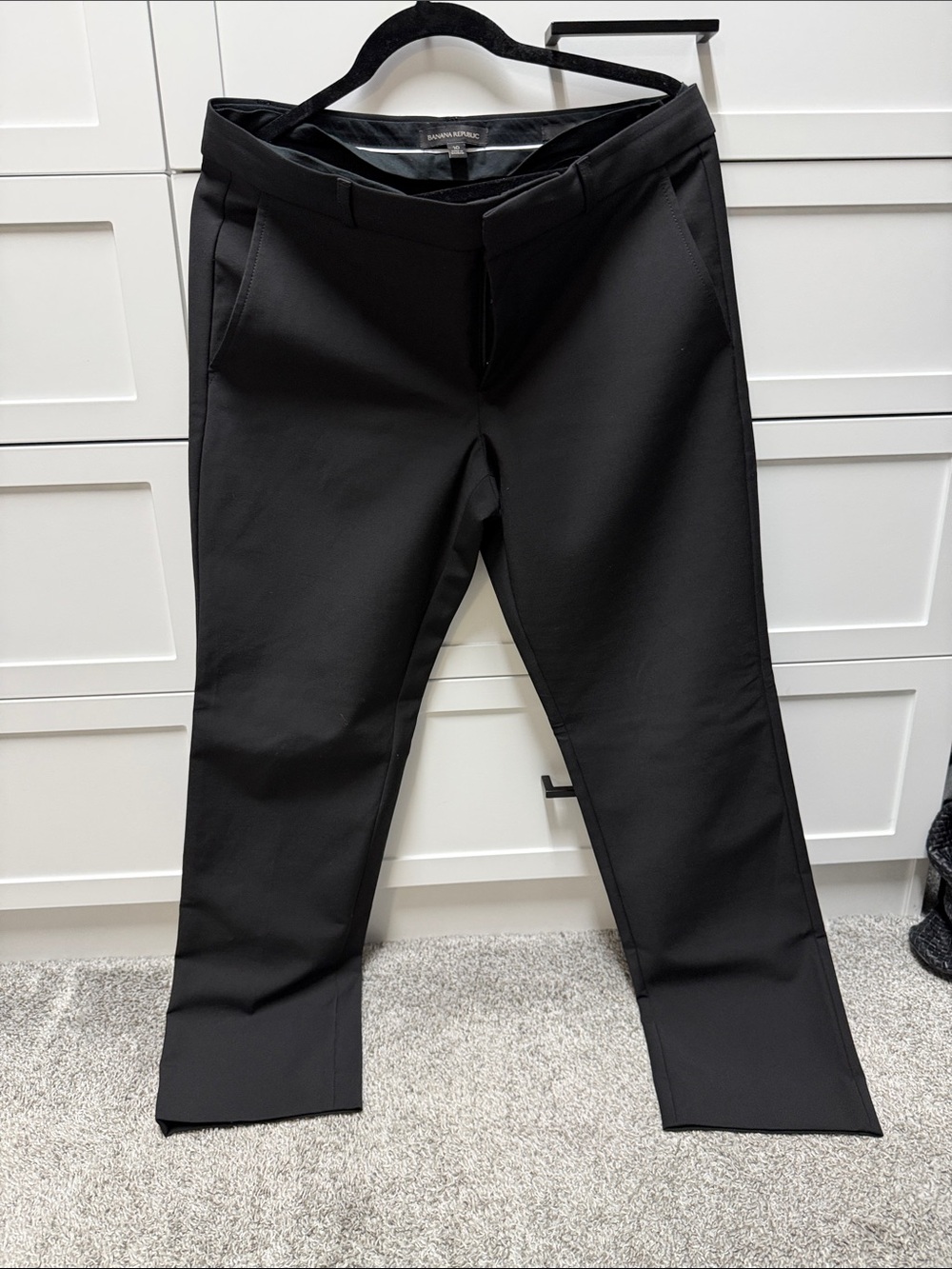 Banana Republic Women’s Black Flat-Front Dress Pants